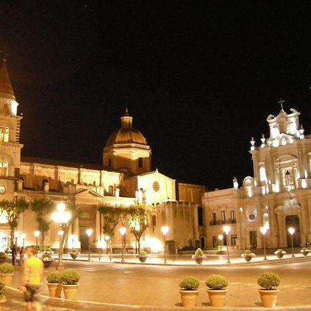 Il Covo Rooms & Spa Acireale Dış mekan fotoğraf
